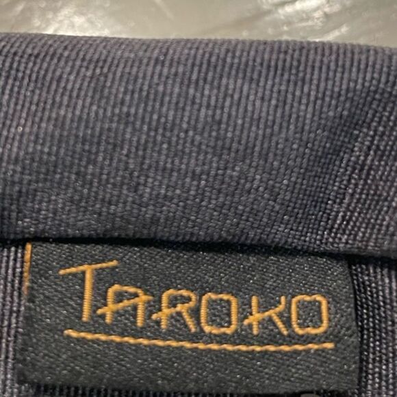 Taroko Dynastt navy blue tablet sleeve case w/2 outer pockets & handles - Picture 11 of 12